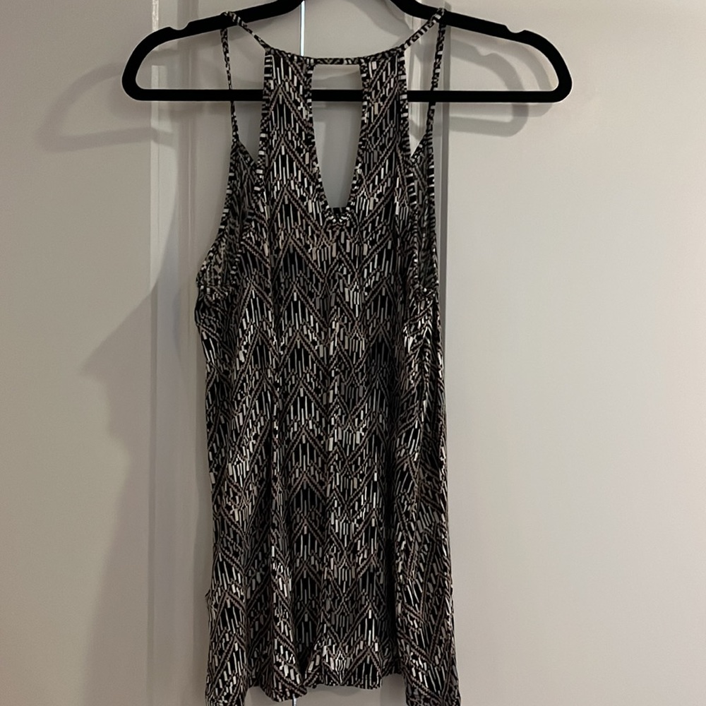 Tank Top - Picture 3 of 4